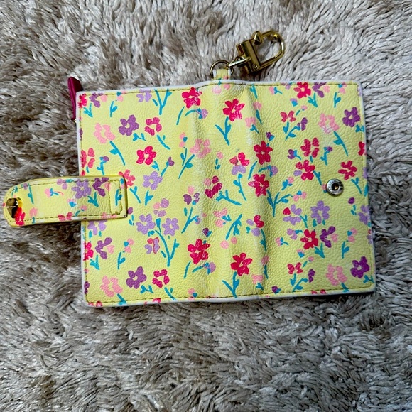 betsey johnson keychain and card wallet - Picture 2 of 4